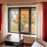 Hilton Frankfurt Gravenbruch 4*