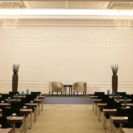 Kempinski Frankfurt Hotel 4*