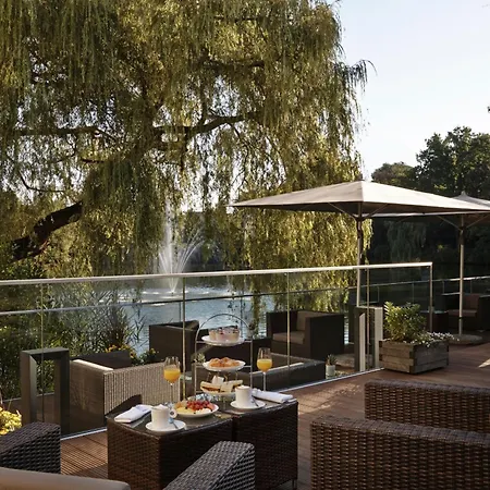 Hilton Frankfurt Hotel 4*