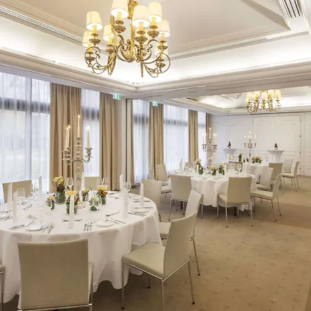 Hotel Kempinski Frankfurt 4*