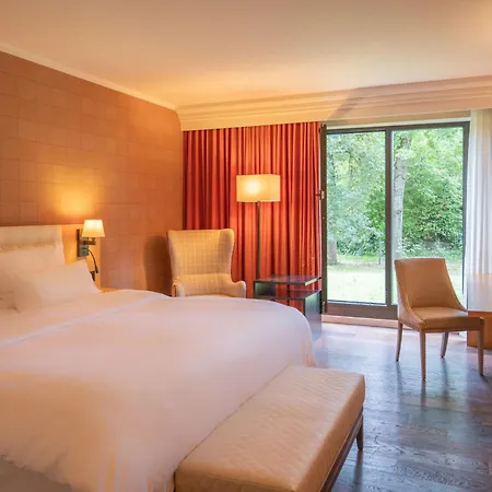 Kempinski Frankfurt Hotel 4*