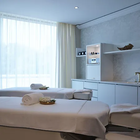 Hilton Frankfurt Gravenbruch 4* Neu-Isenburg