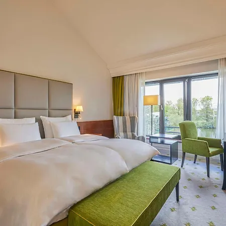 Отель Hilton Frankfurt Gravenbruch Ной-Изенбург