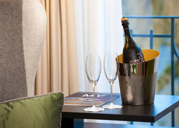 Hilton Frankfurt Gravenbruch Otel 4*