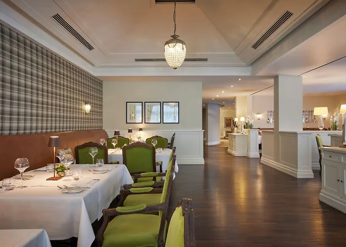 Otel Hilton Frankfurt Gravenbruch 4*